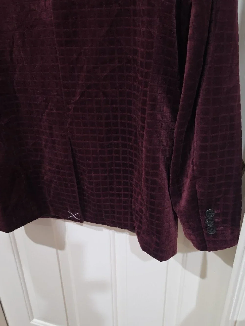 Alfani Men’s Slim-Fit Burgundy Velour/Velvet Sport Coat Blazer Jacket Size- M